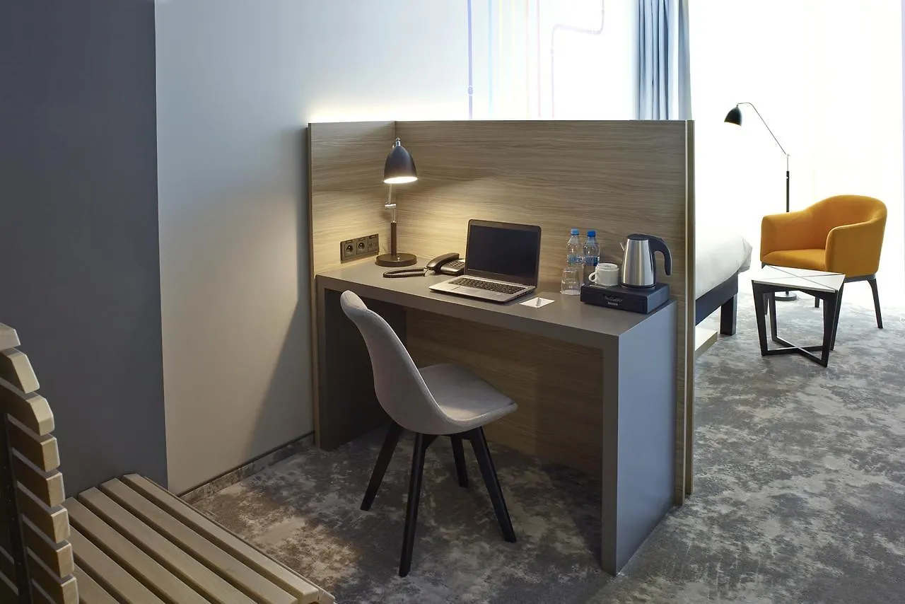 *** Otel Ibis Styles Warszawa City Polonya