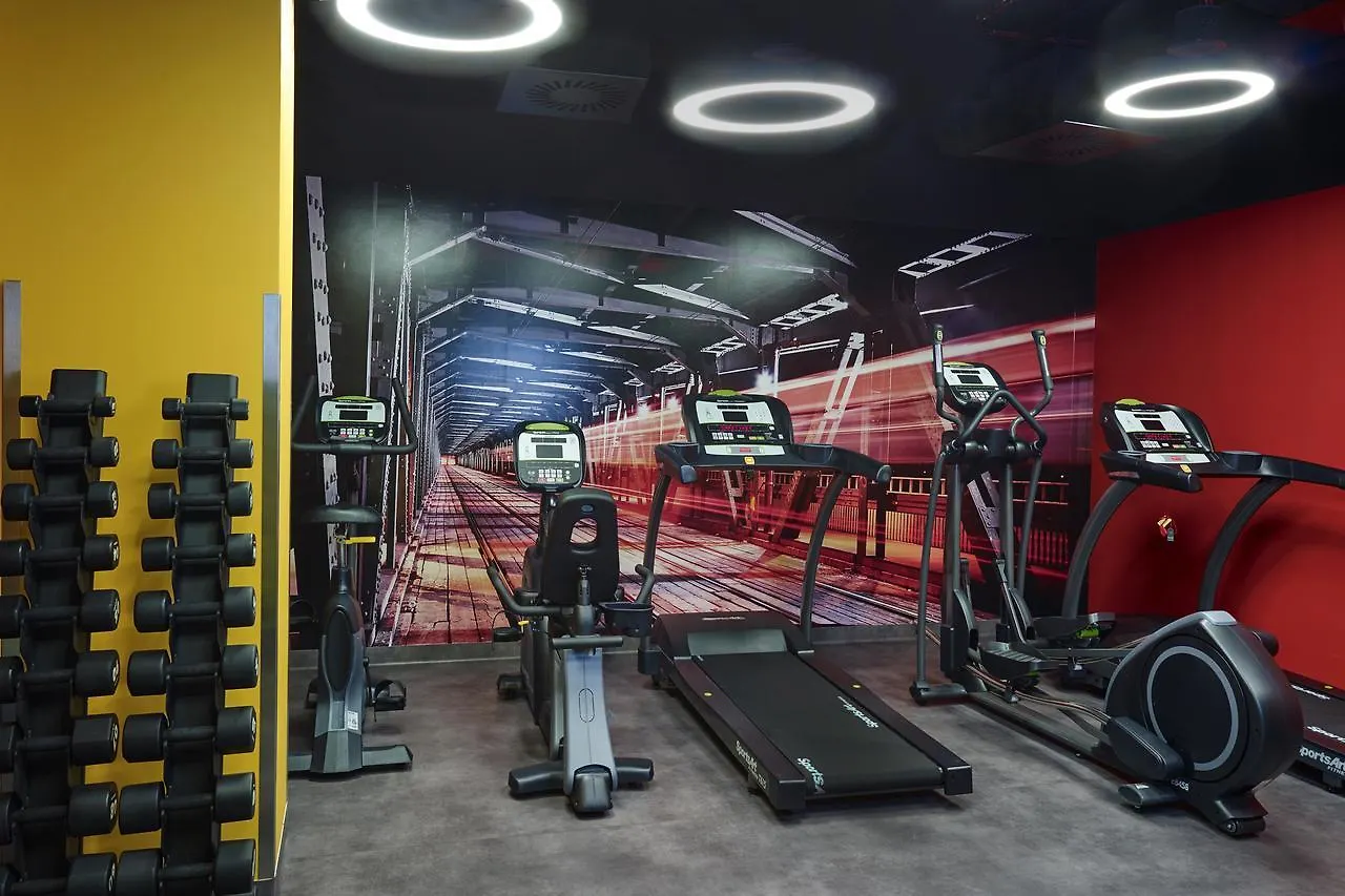 Ibis Styles Warszawa City 3*, Varşova Polonya