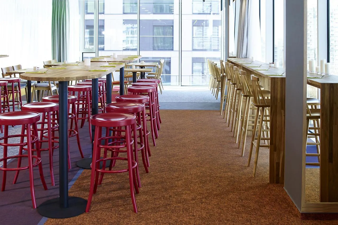 *** Otel Ibis Styles Warszawa City Polonya