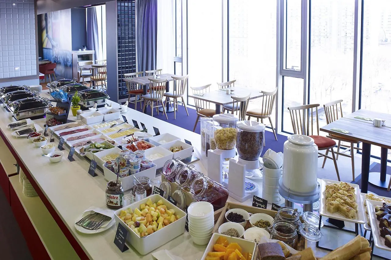 Ibis Styles Warszawa City
